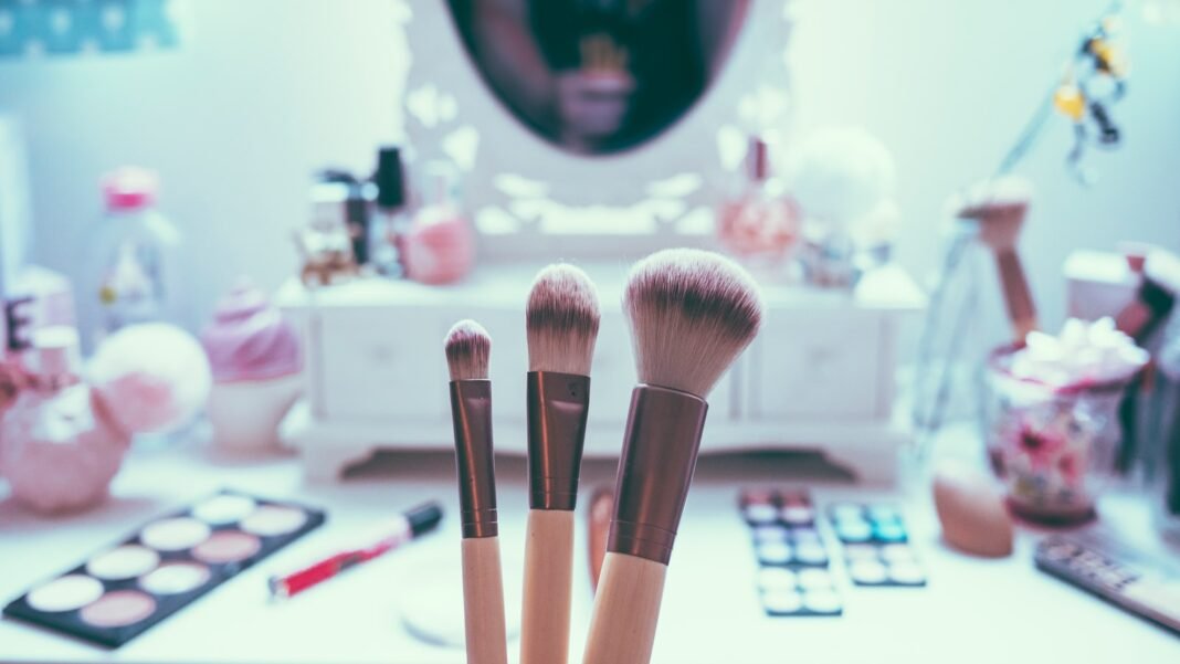 Mindful Beauty Trends: Integrating Self-Care into Your Beauty Routine